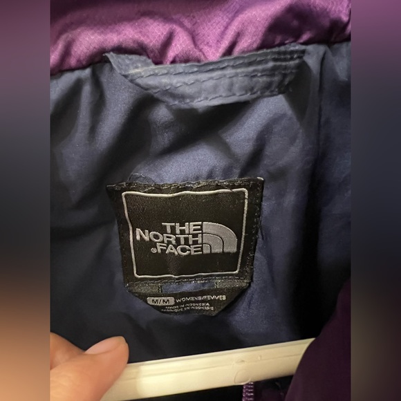 The North Face Logo Full Zip Purple Down Filled Jacket Size M Women's - Picture 5 of 6